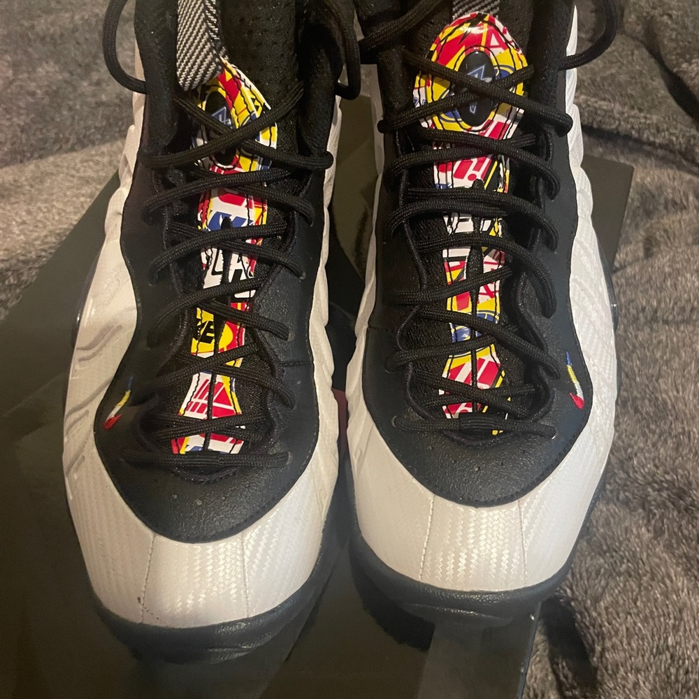 Nike Black and White Athletic Shoes with Multicolor Accents